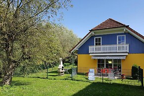 Ferienhaeuser am Kummerower See in Verchen
