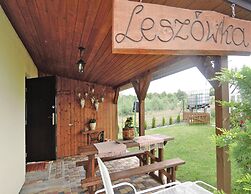Cottage With a Fenced Garden, Kolczewo