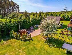 Cottage With a Fenced Garden, Kolczewo