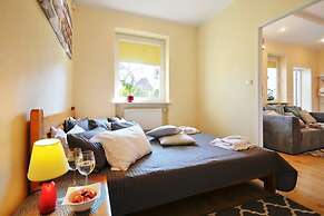 Apartment With a Terrace, Ustronie Morskie