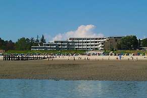 Holiday Apartment With sea Views of Fohr