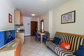 Apartment in Bibione Spiaggia 300 m From the sea