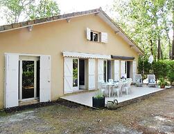 Holiday Home, Grayan-et-l'hopital