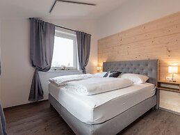 Chalet Arber in St.englmar With its own Hottube