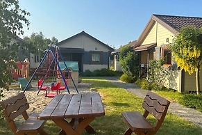 Comfortable Holiday Homes, Bobolin
