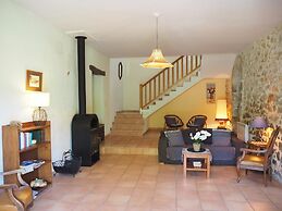 Pretty Stone House With Terrace and Garden, Lussan