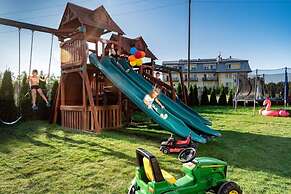 Luxury Holiday Homes, Swimming Pool, Sarbinowo