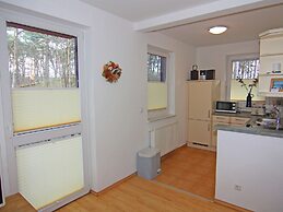 Einladendes Ferienhaus mit Garten