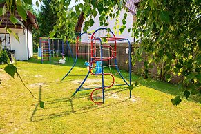 Holiday Apartment, Pool, Jaroslawiec