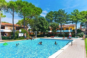 Villas Nautilus With Shared Pool in Bibione