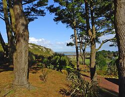 Holiday Home in Dream Location, Pink Granite Coast