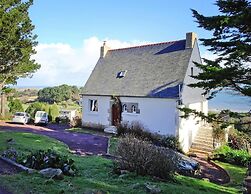 Holiday Home in Dream Location, Pink Granite Coast