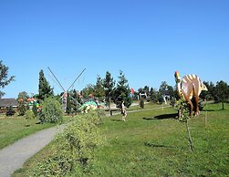 Pretty Bungalow in Wrzosowo With Garden