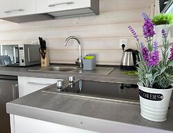 Holiday Houses, Terrace, 2 Bedrooms, Dabki