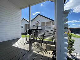 Holiday Homes Close to the Seaside Beach