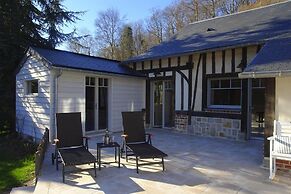 Cottage in Vinnerville With Sauna