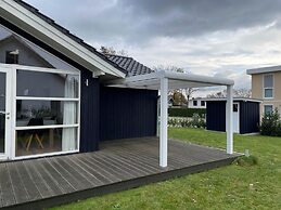 Ferienhaus Nordlys mit Sauna am Duemmer See