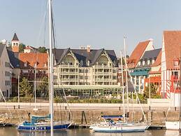 Apartment 8 Pers., Port View, Residence Presqu'ile de la Touques, Deau