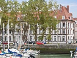 Apartment 8 Pers., Port View, Residence Presqu'ile de la Touques, Deau