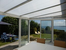 Comfortable Holiday Home With Fantastic sea View