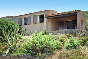 Apartment in Costa Paradiso With Garden