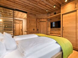 Flachau Chalet With a Sauna
