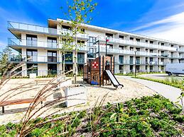 Apartment With Swimming Pool in Dziwnow