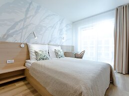 Apartment With Swimming Pool in Dziwnow