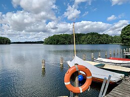 Holiday Home Seeblick With Sauna on Lake Dummer, Dummer