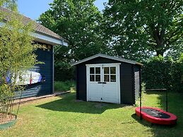 Holiday Home Seeblick With Sauna on Lake Dummer, Dummer