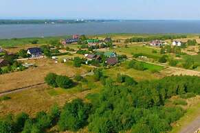 Comfortable Holiday Home on Lake Jamno, Podamirowo