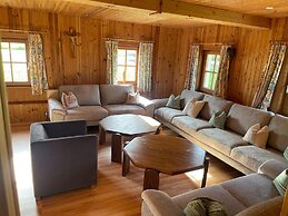 Holiday Home, Soll