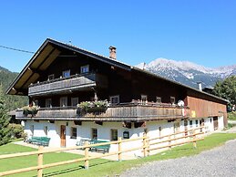 Holiday Home, Soll