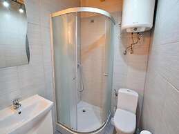 Comfortable Holiday Homes With Terraces, Pool