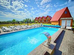 Comfortable Holiday Homes With Terraces, Pool