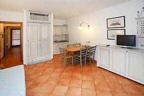 Apartment in Holiday Complex Only 100 m From the Beach