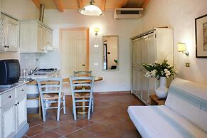 Apartment in Holiday Complex Only 100 m From the Beach