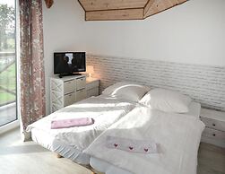 Holiday Home in Troszyn With Garden