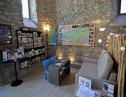 Residence du Chateau de Jouarres, Azille - Apartment 4 Pers. With Balc