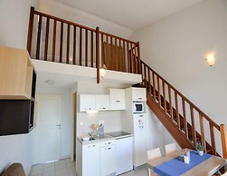 Residence du Chateau de Jouarres, Azille - Apartment 4 Pers. With Balc