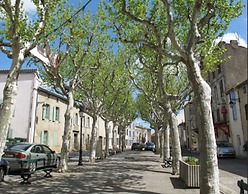 Residence du Chateau de Jouarres, Azille - Apartment 4 Pers. With Balc