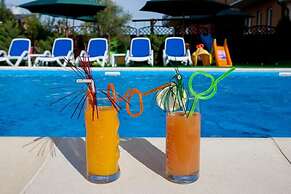 Holiday Apartment, Pool, Close to Beach, Rewal