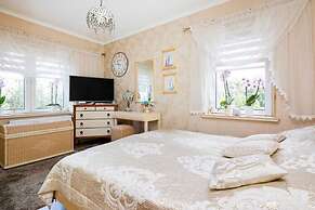 Holiday Apartment, Pool, Close to Beach, Rewal