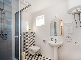 Charming Apartment With a Balcony, Jaroslawiec