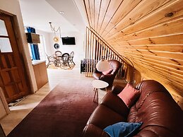 Charming Apartment With a Balcony, Jaroslawiec