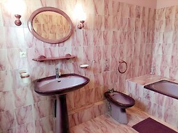 Semi-detached House, Guisseny