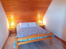 Semi-detached House, Guisseny