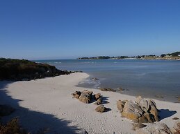 Semi-detached House, Guisseny