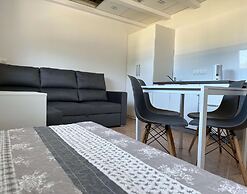 A Cozy House Near the Sea, Lazy