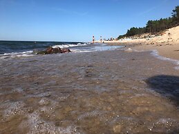 A Cozy House Near the Sea, Lazy
